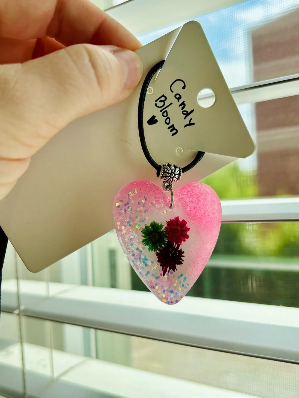 Candy Bloom Resin Heart Necklace Handmade Dried Flower Pink Pendant